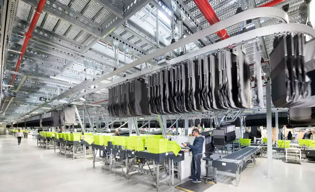 Dematic torba ayırıcı sistem – sipariş ayrıştırma çözümü görseli